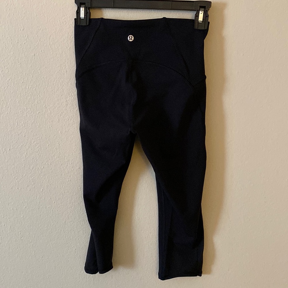 Lululemon cropped black leggings with mesh detail